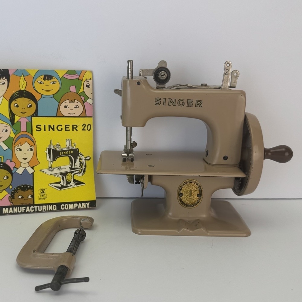 Vintage Singer Model 20 Toy Childs Machine Tan Clamp Manual Decor Room